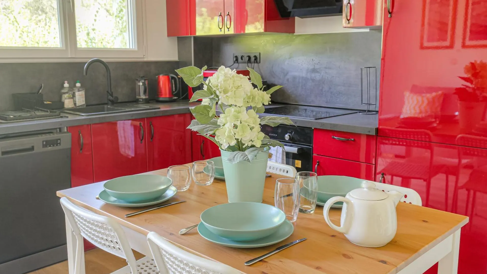 Joli Appartement A Caluire Avec Parking Et Jardin 0*, Caluire-et-Cuire France